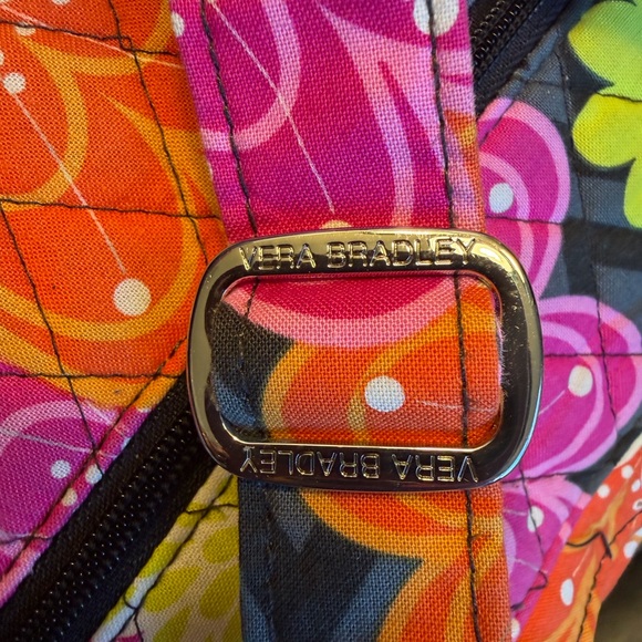 Vera Bradley Retired 2014 Vintage Ziggy Zinnia Floral Crossbody Bag (EUC) - Picture 15 of 15